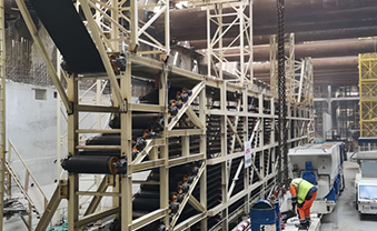 Equipamento de cinta transportadora que impulsa industrias modernas
