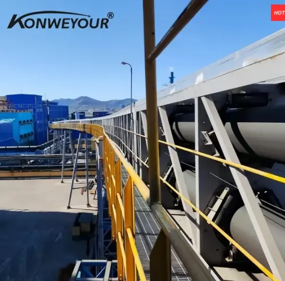 Transportador de cinta tubular pechado